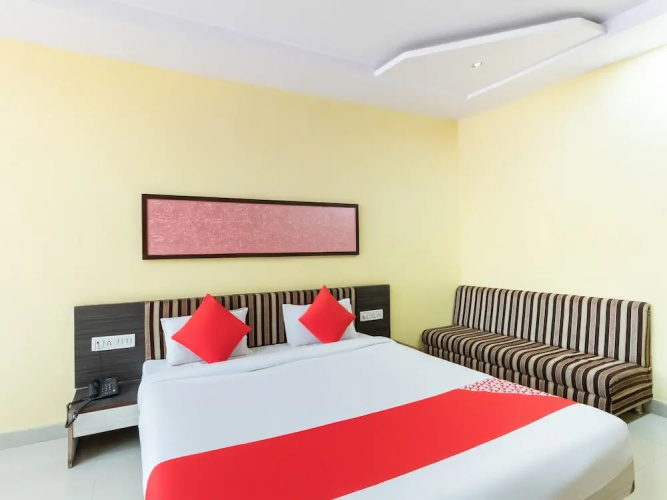 Hotel Rajendra Palace by OYO Rooms