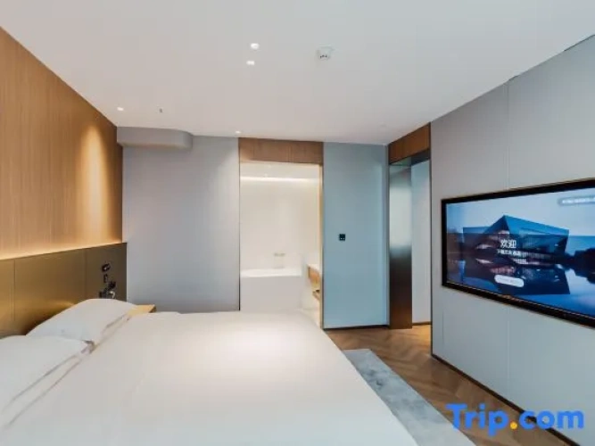 Luxury Suite