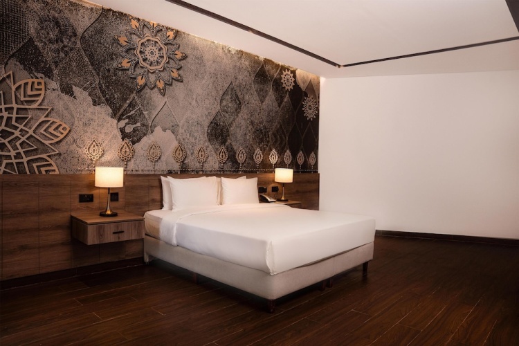 Superior Double room with city view