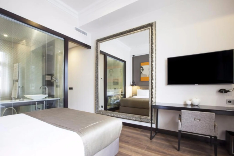 Quentin XL Potsdamer Platz Hotel