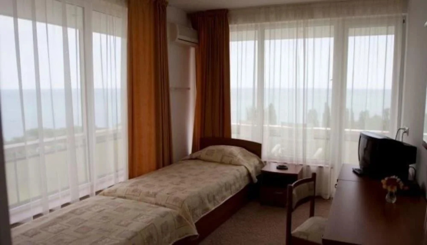 IHS Hotel