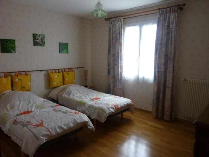 2 Bedrooms Cottage