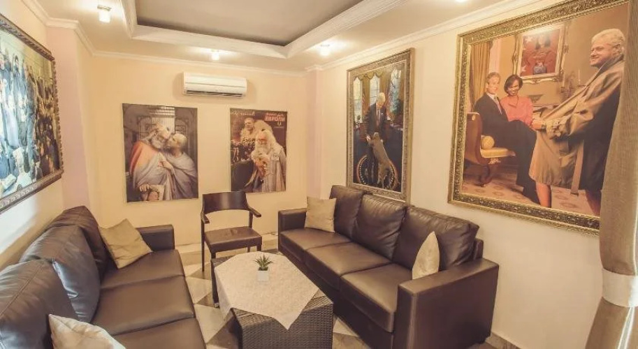 Hotel Romanov
