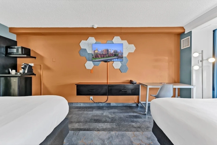 Deluxe Quadruple room