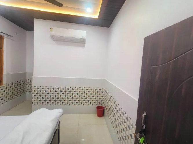 Rudra Inn