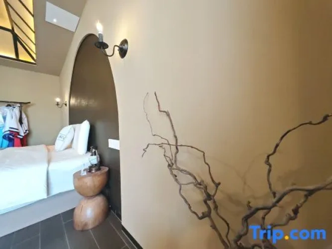 Standard room with city view