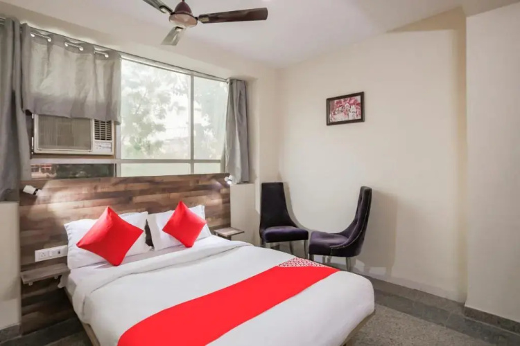 Orchid Inn by OYO Rooms