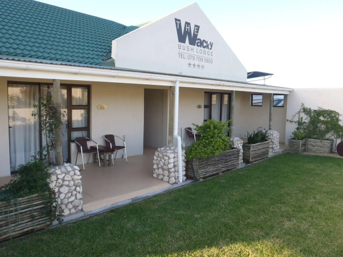 The Wacky Bush Lodge