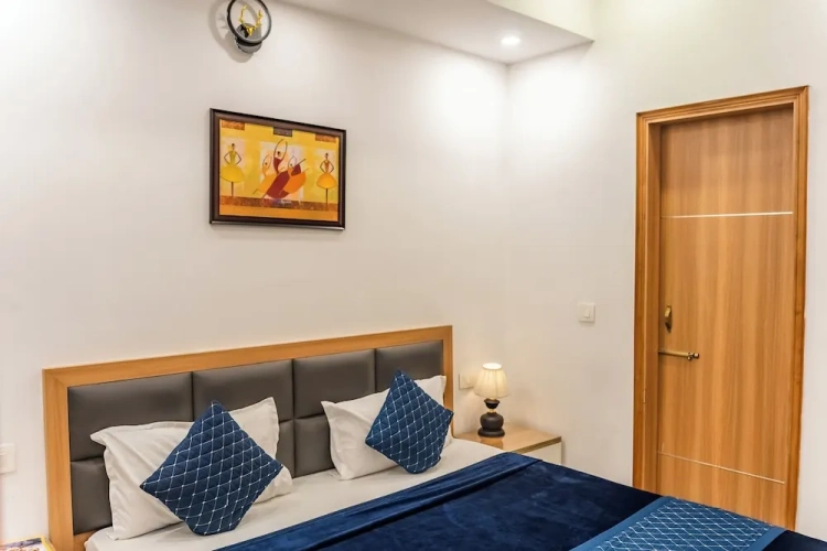 Superior room