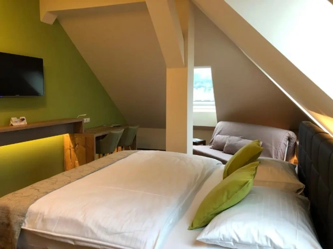 Comfort Triple room