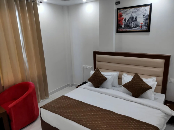 Shriji Hotel