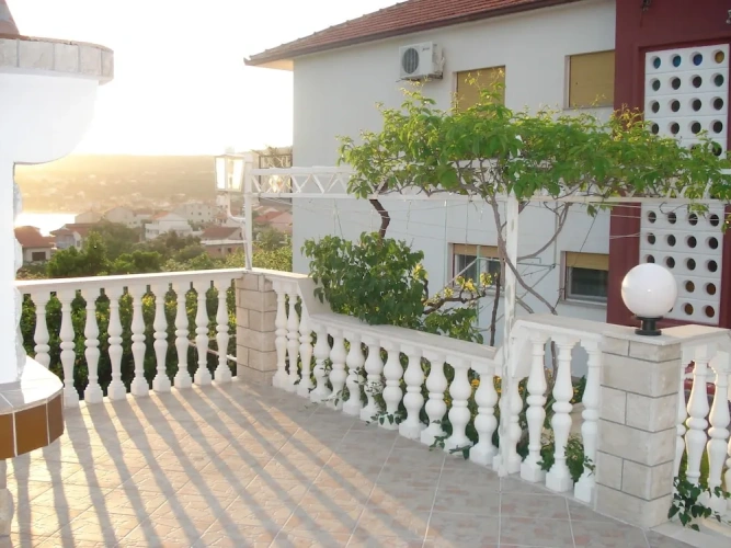 2 Bedrooms Apartment with balcony