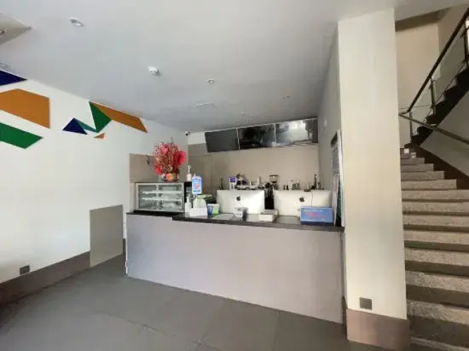 Riverside Apartment Hotel