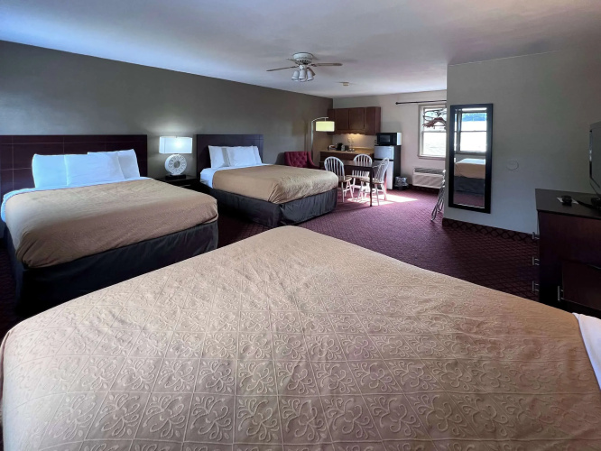 Rodeway Inn & Suites Hershey Chocolate Avenue