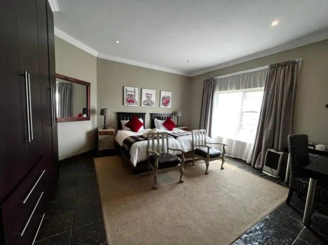 Standard Twin room