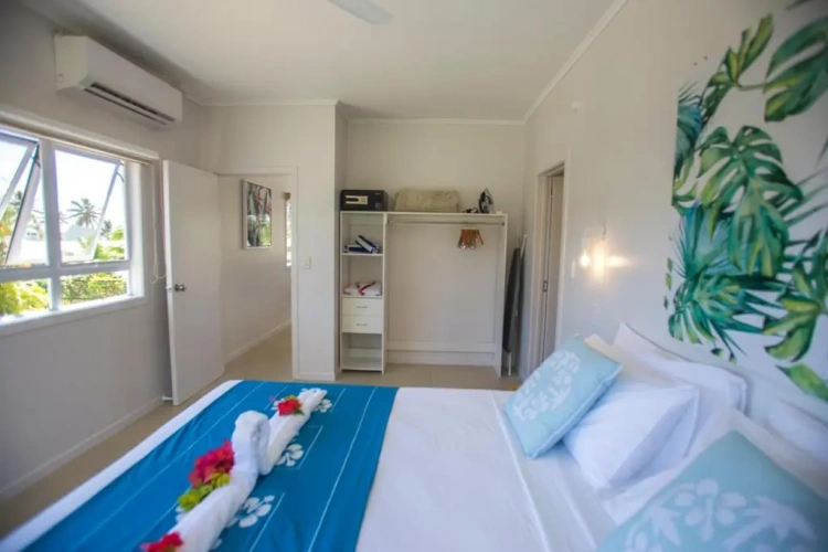 2 Bedrooms Apartment