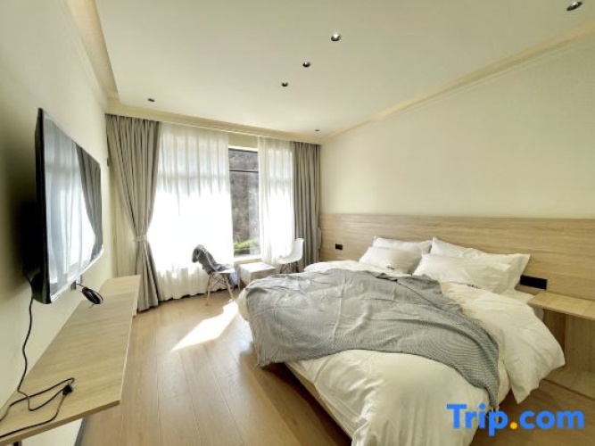 Standard Double room with mountain view