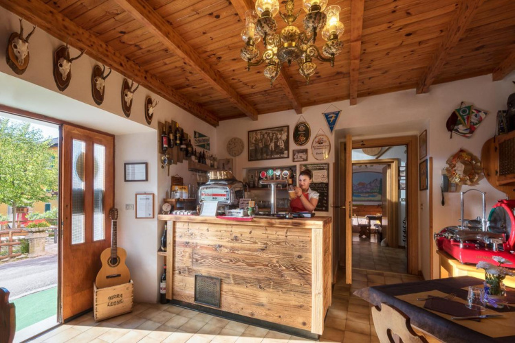 Albergo Corona