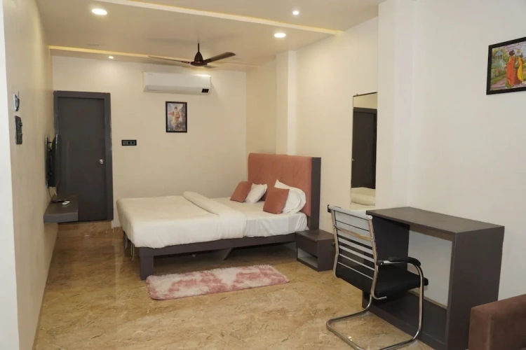 Executive room