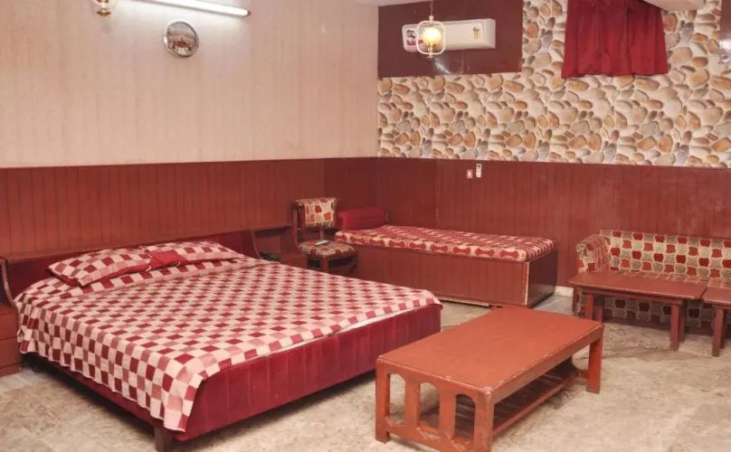 Godwin hotel