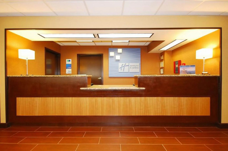 Holiday Inn Express Forsyth by IHG