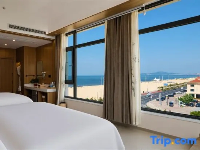 Deluxe Twin room with garden view