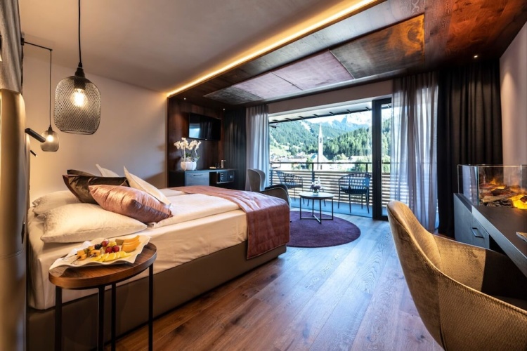 Deluxe Double room with balcony
