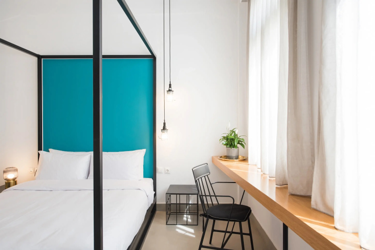 Monk Monastiraki Suites