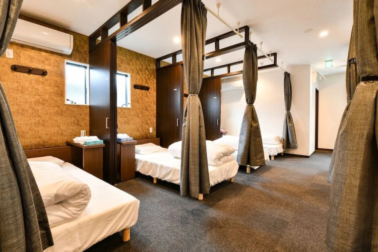 Grandouce Nishisugamo - Hostel, Caters to Men