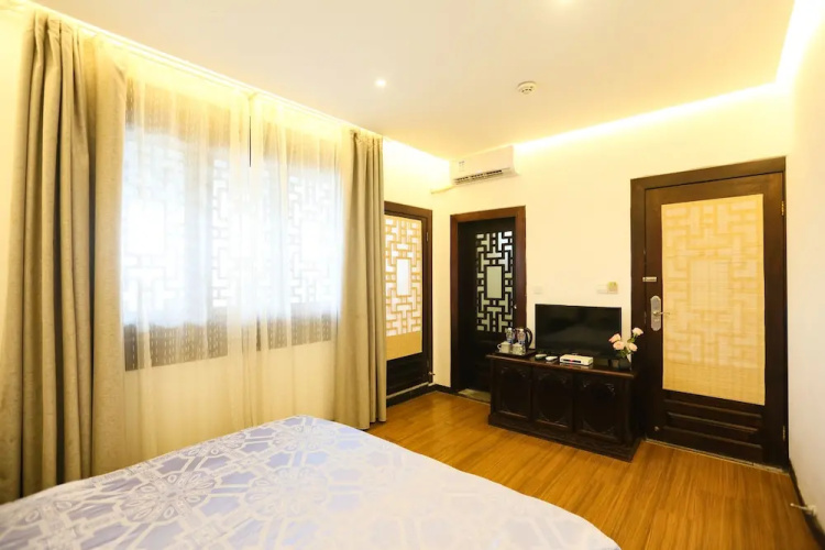 West street No 8 Inn