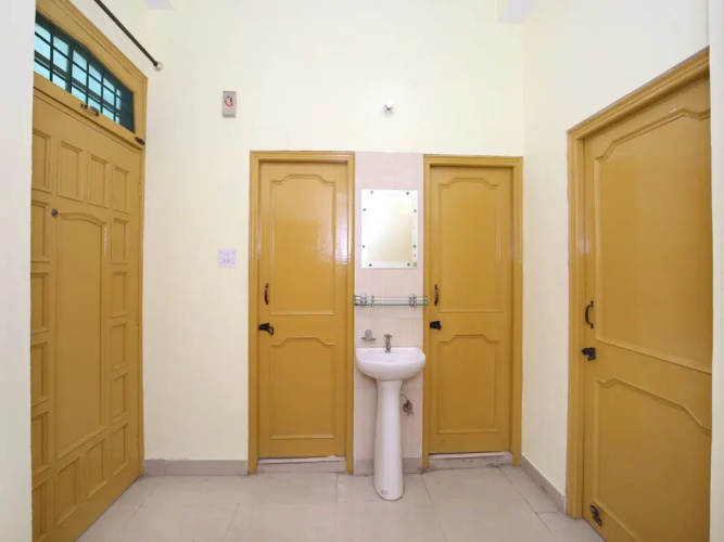 OYO 13127 Home 2BHK Hill View Solan