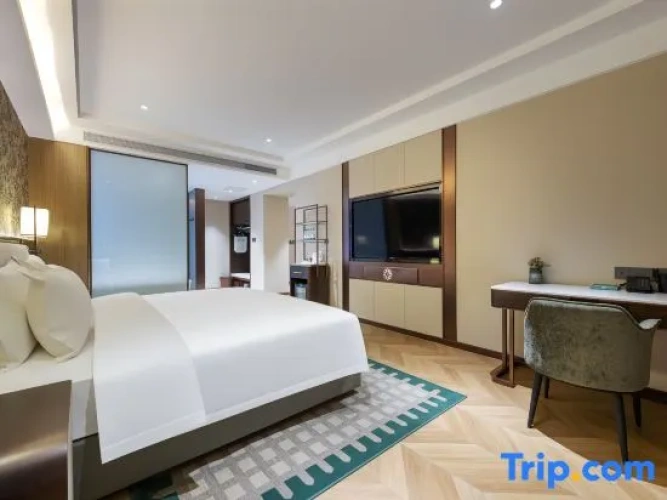 Triple Suite