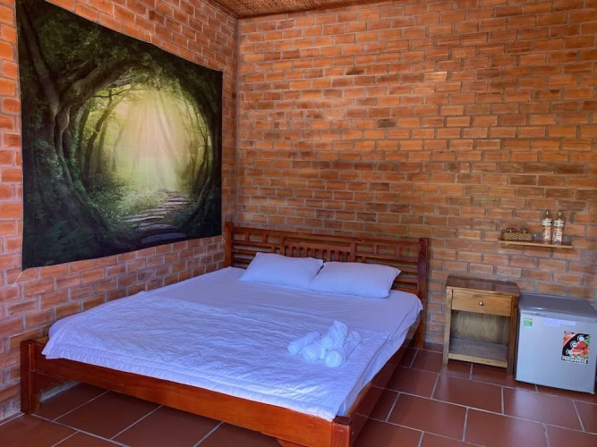 MIna Homestay