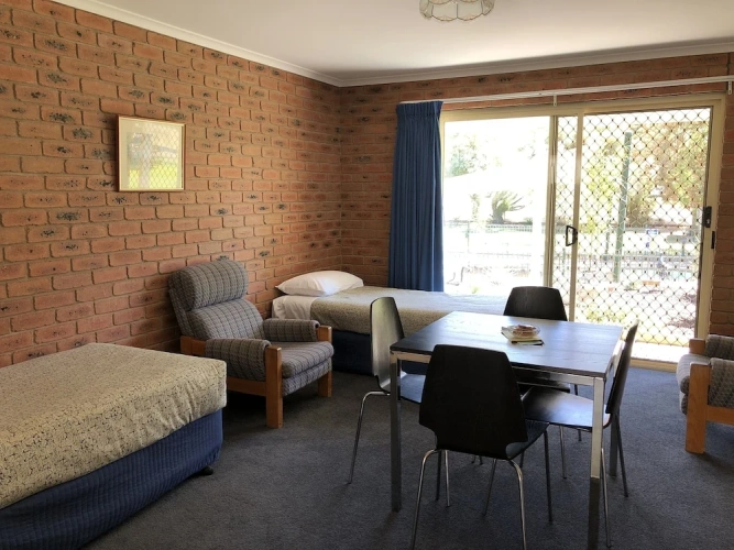 2 Bedrooms Standard Double Suite