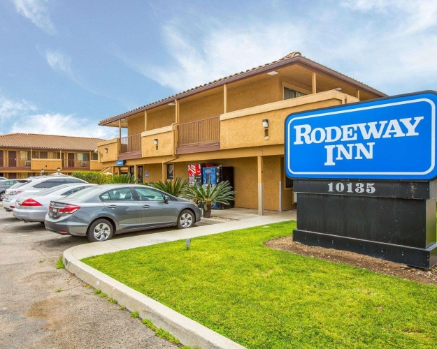Rodeway Inn Santee photo 15