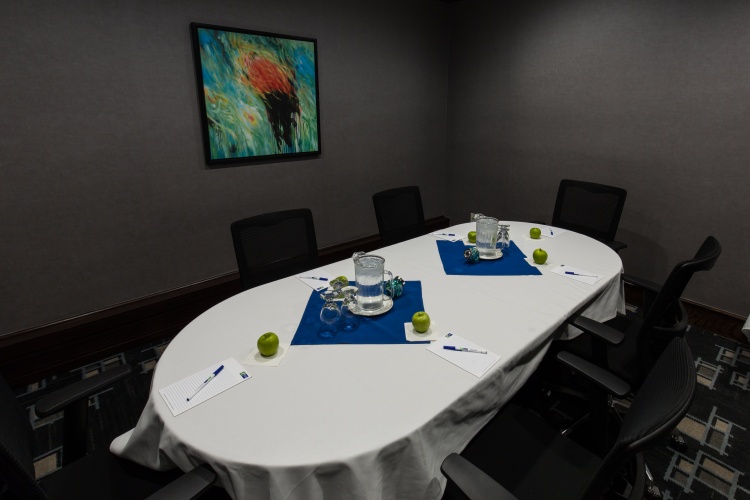Holiday Inn Express Edmonton Downtown photo 19