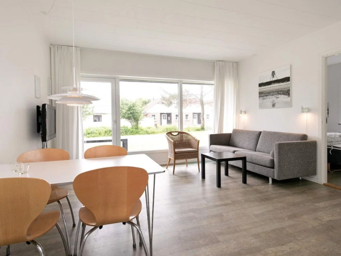 4 Person Holiday Home on a Holiday Park in Blavand