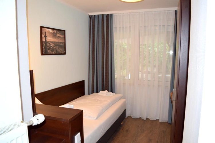 Standard Single room
