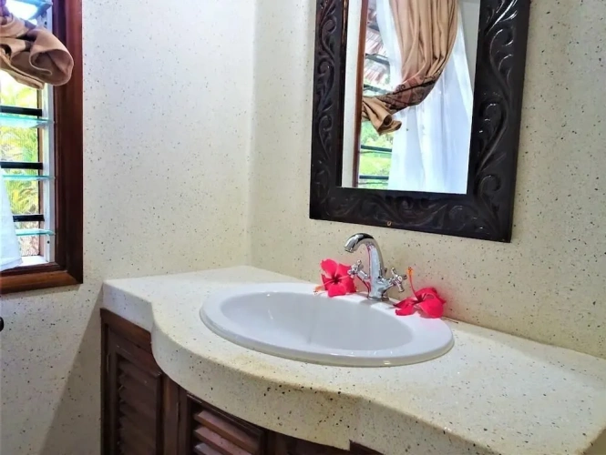 4 Bedrooms Standard room with balcony