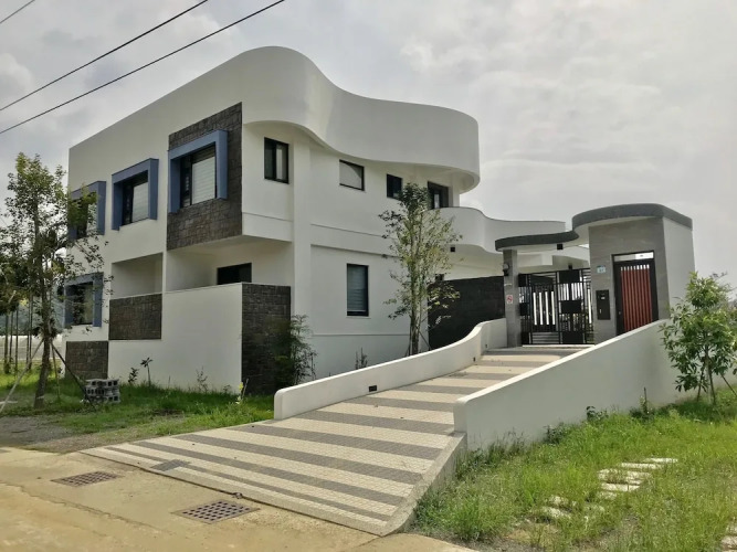 Meinung On the Field Homestay Hotel Overview