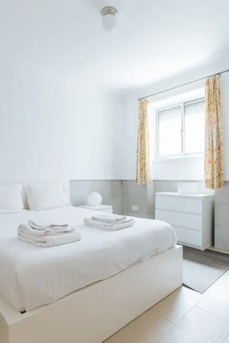 Lisbon Tagus River Terrace Flat