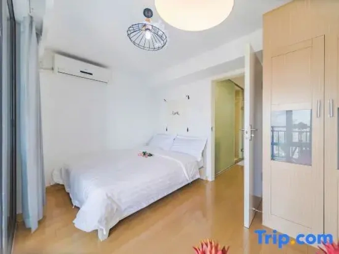 2 Bedrooms Business Suite