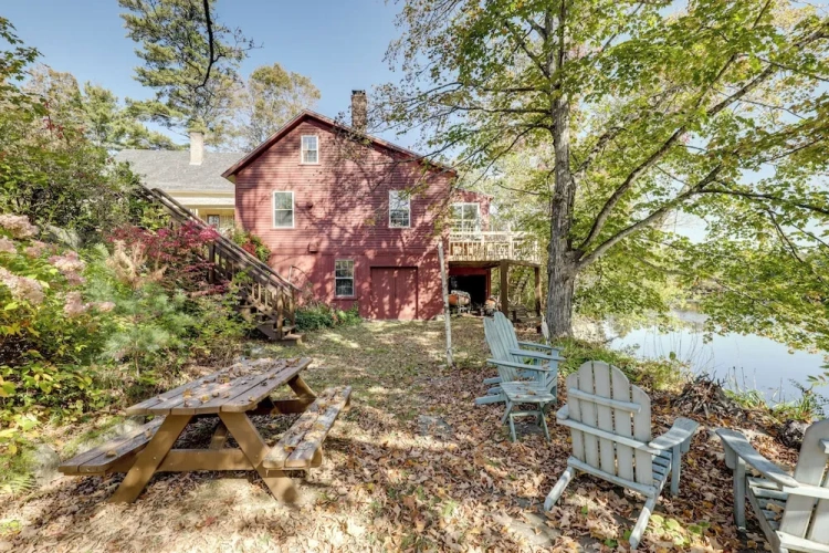 3 Bedrooms Cottage