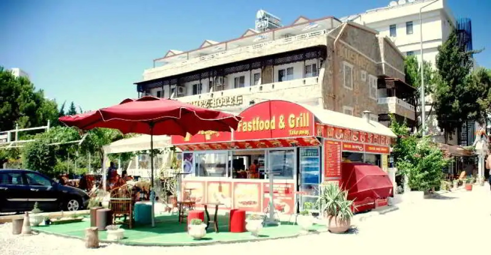 Kusmez Hotel