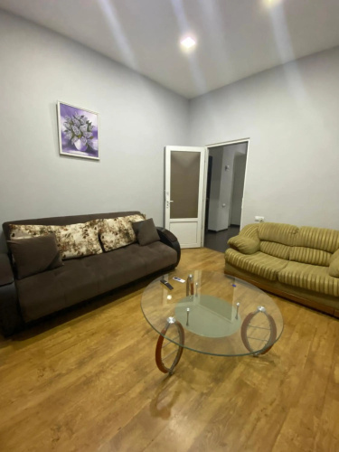 Apartment 52