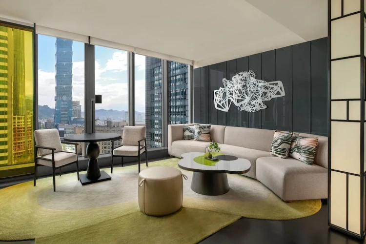 1 Bedroom Suite