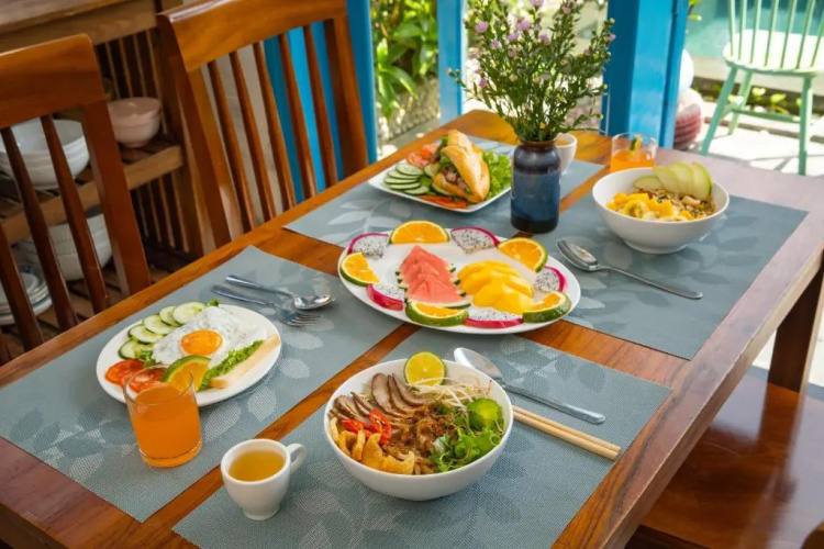 Hoi An Seaside Villa