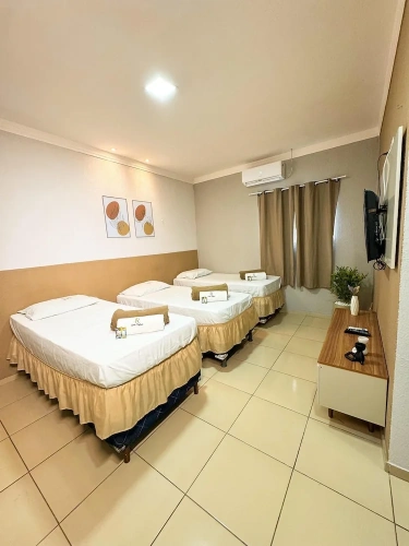 Standard Triple room