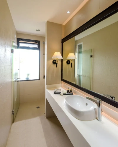 Deluxe Twin room with balcony