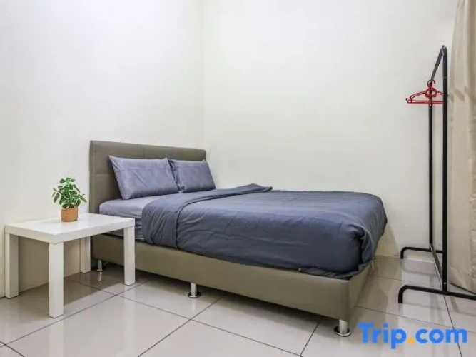 4 Bedrooms Cottage